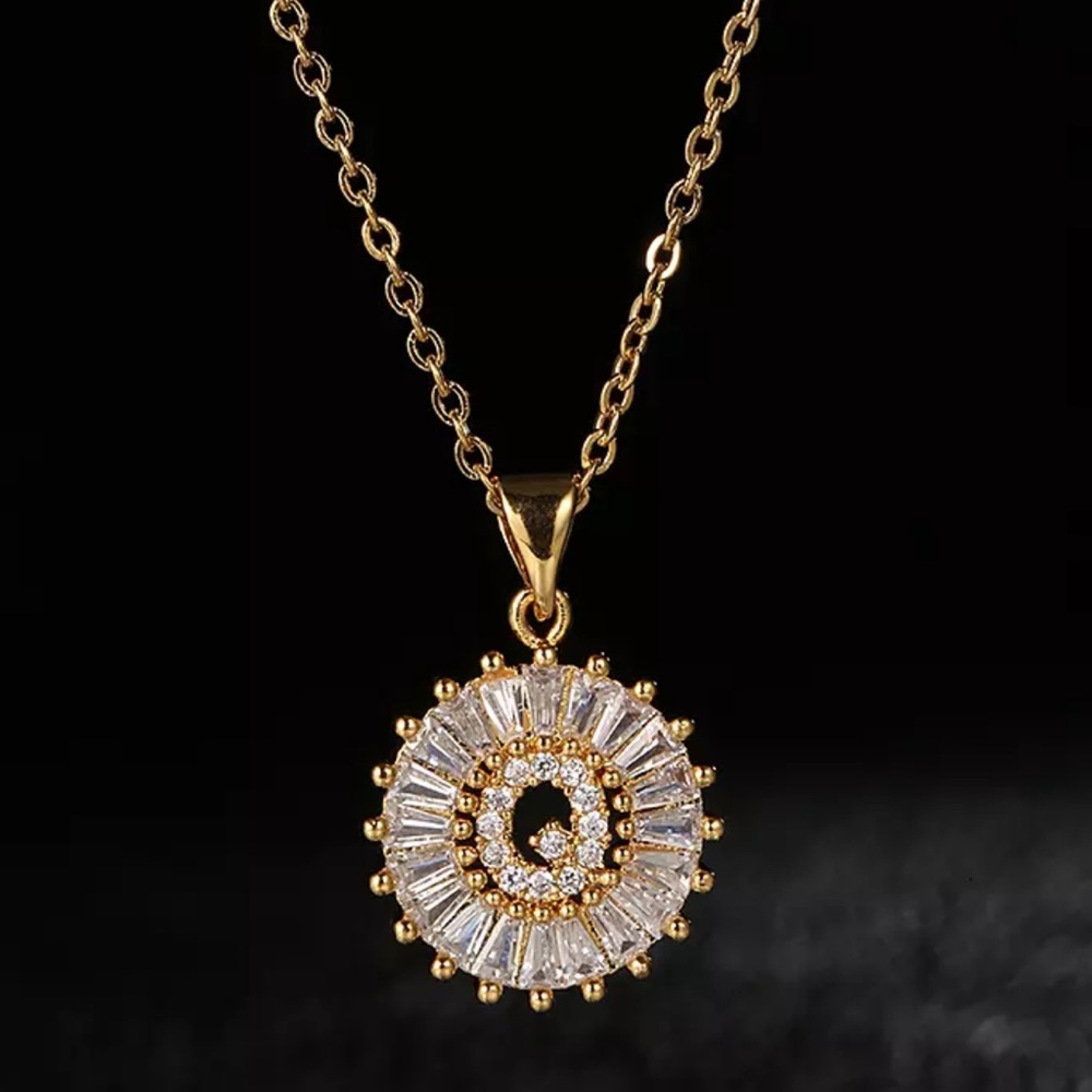 Gold Initial Crystal Sparkly Pendant Necklace A-Z - Picture 9 of 9